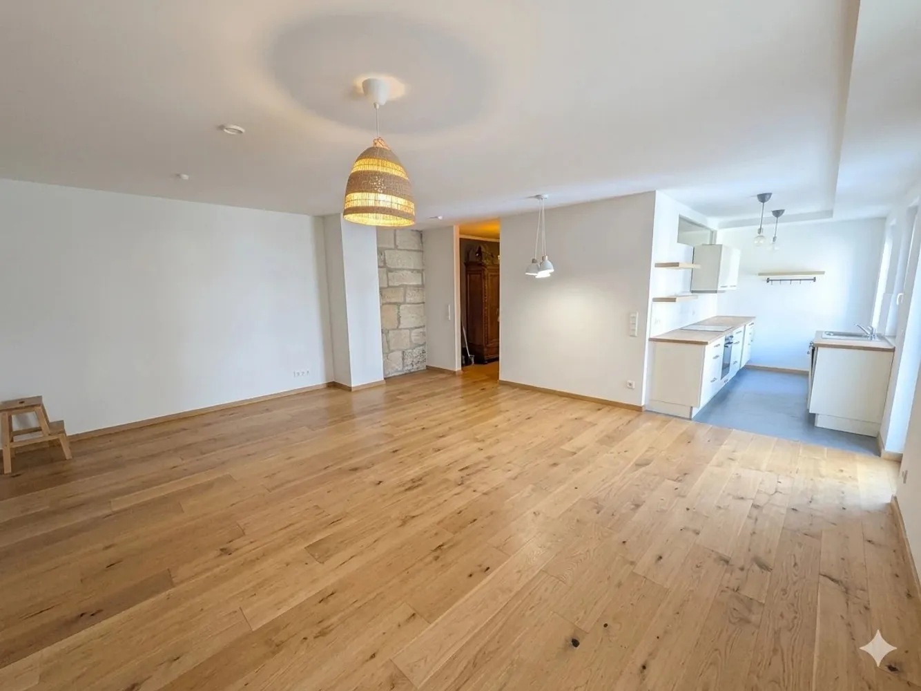 2 Zimmer Wohnung mit 70 m² in Fürth – Bild 1