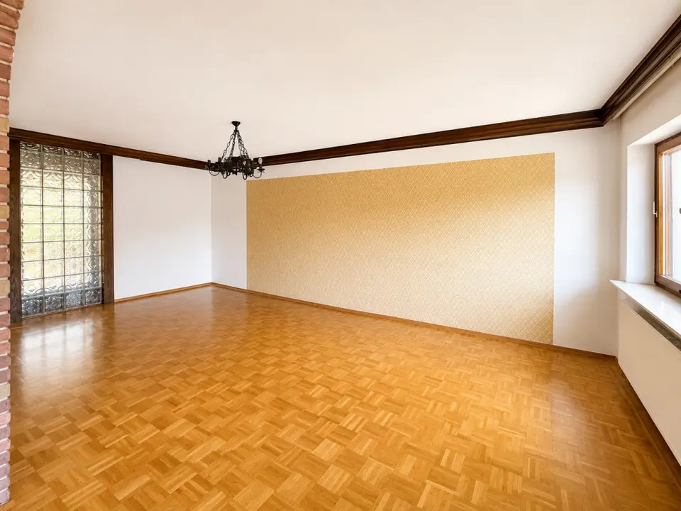 7 Zimmer Haus mit 195 m² in Aschaffenburg – Bild 1