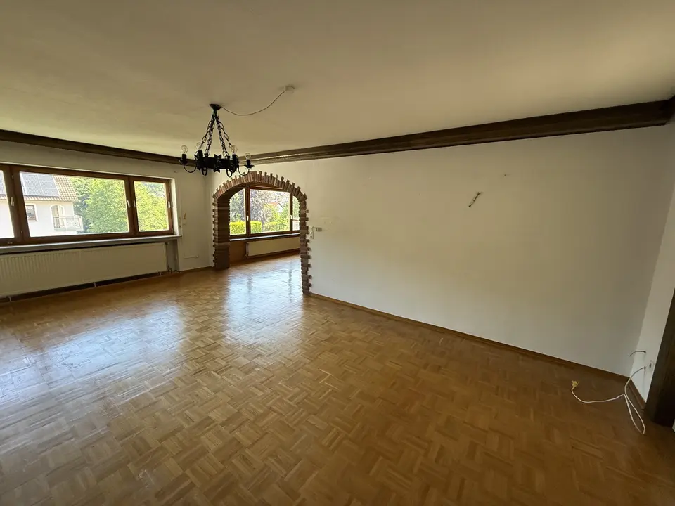 7 Zimmer Haus mit 195 m² in Aschaffenburg – Bild 2