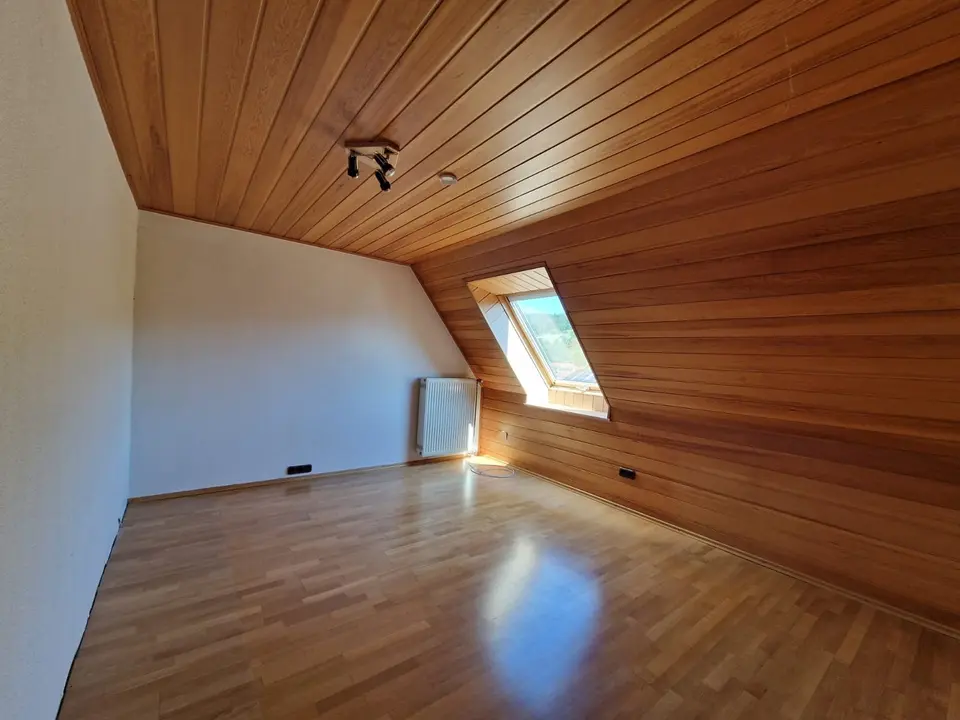 7 Zimmer Haus mit 195 m² in Aschaffenburg – Bild 7