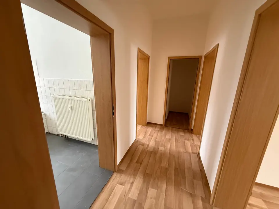 2 Zimmer Wohnung mit 53 m² in Plauen – Bild 1