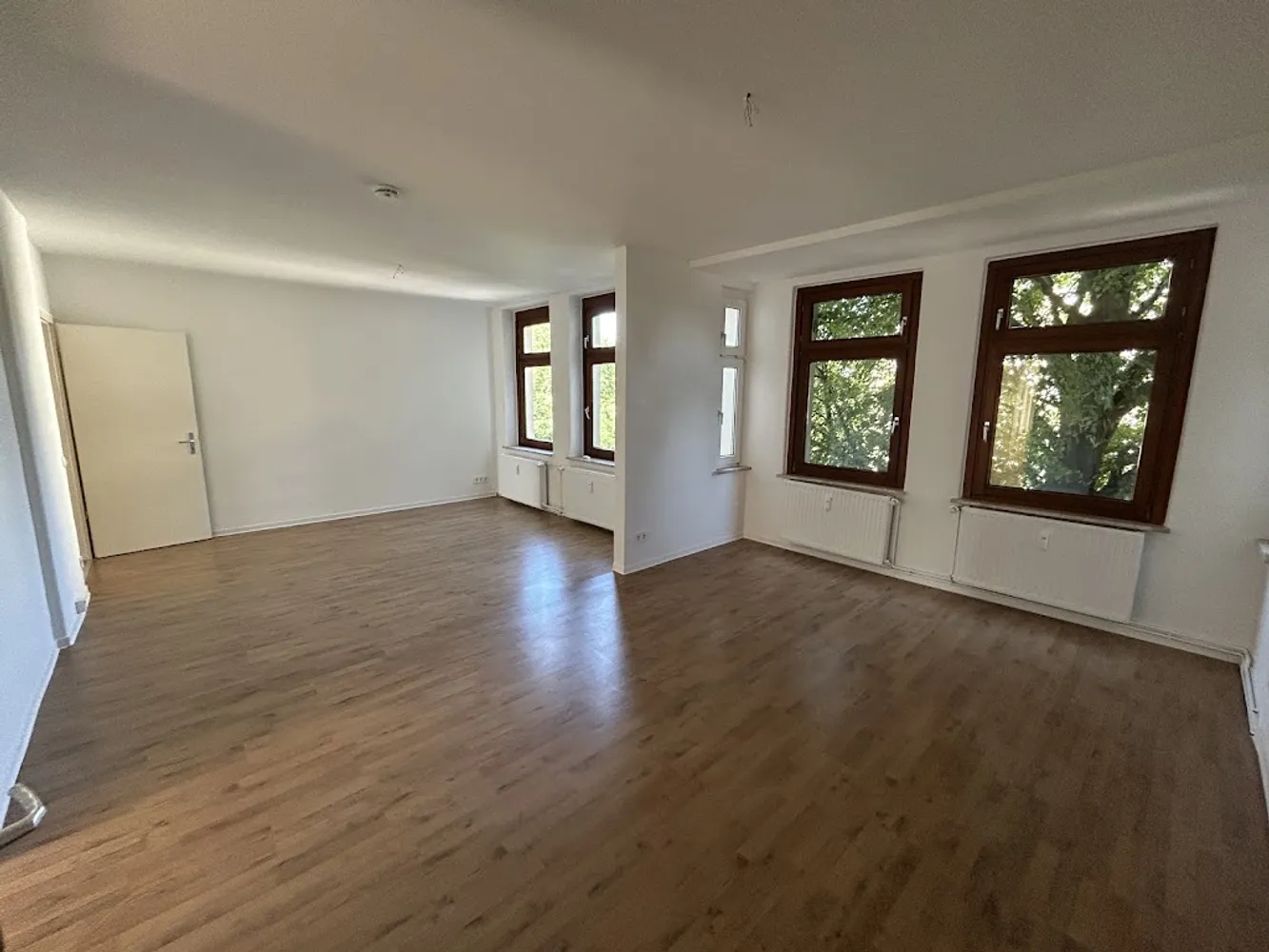 4 Zimmer Wohnung mit 89 m² in Magdeburg – Bild 1