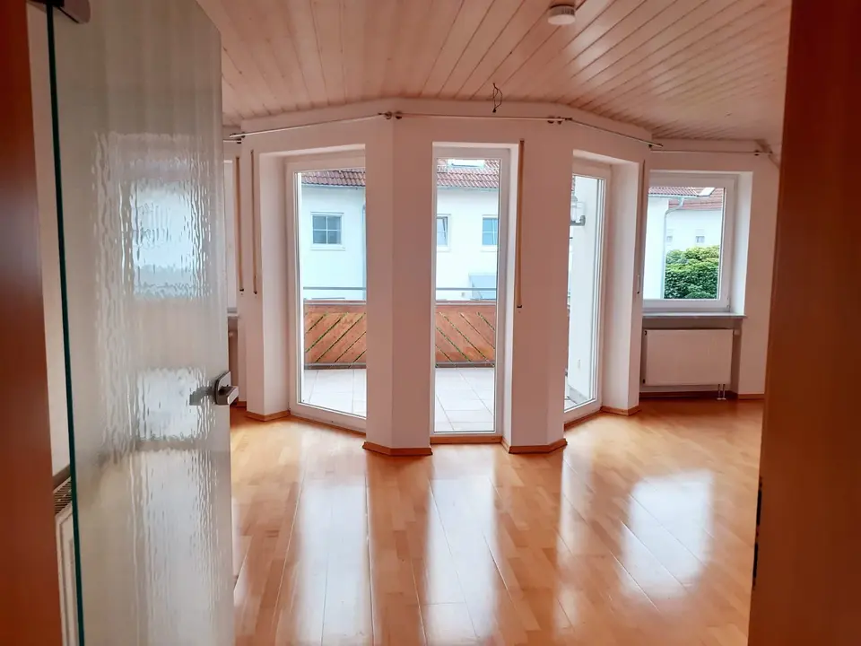 10 Zimmer Haus mit 180 m² in Friedrichshafen – Bild 1