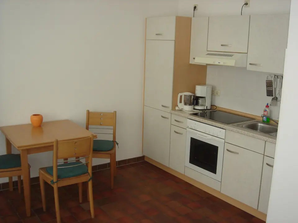 2 Zimmer Wohnung mit 35 m² in Schwerin – Bild 3