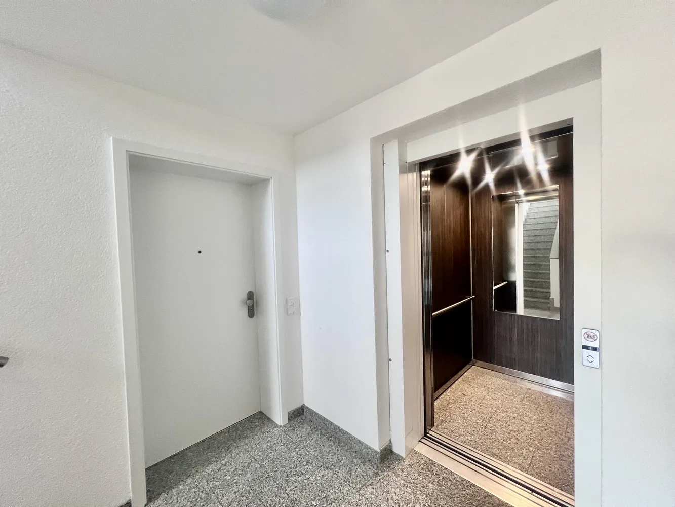 3 Zimmer Wohnung mit 107 m² in Leverkusen – Bild 2