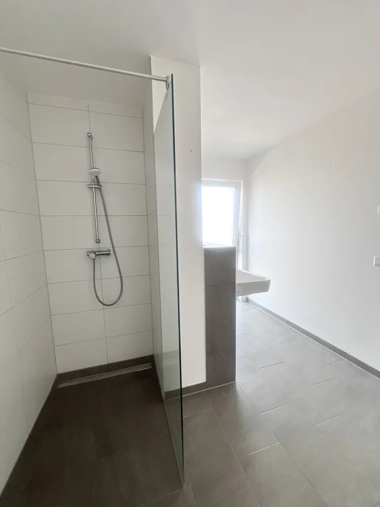 3 Zimmer Wohnung mit 107 m² in Leverkusen – Bild 8