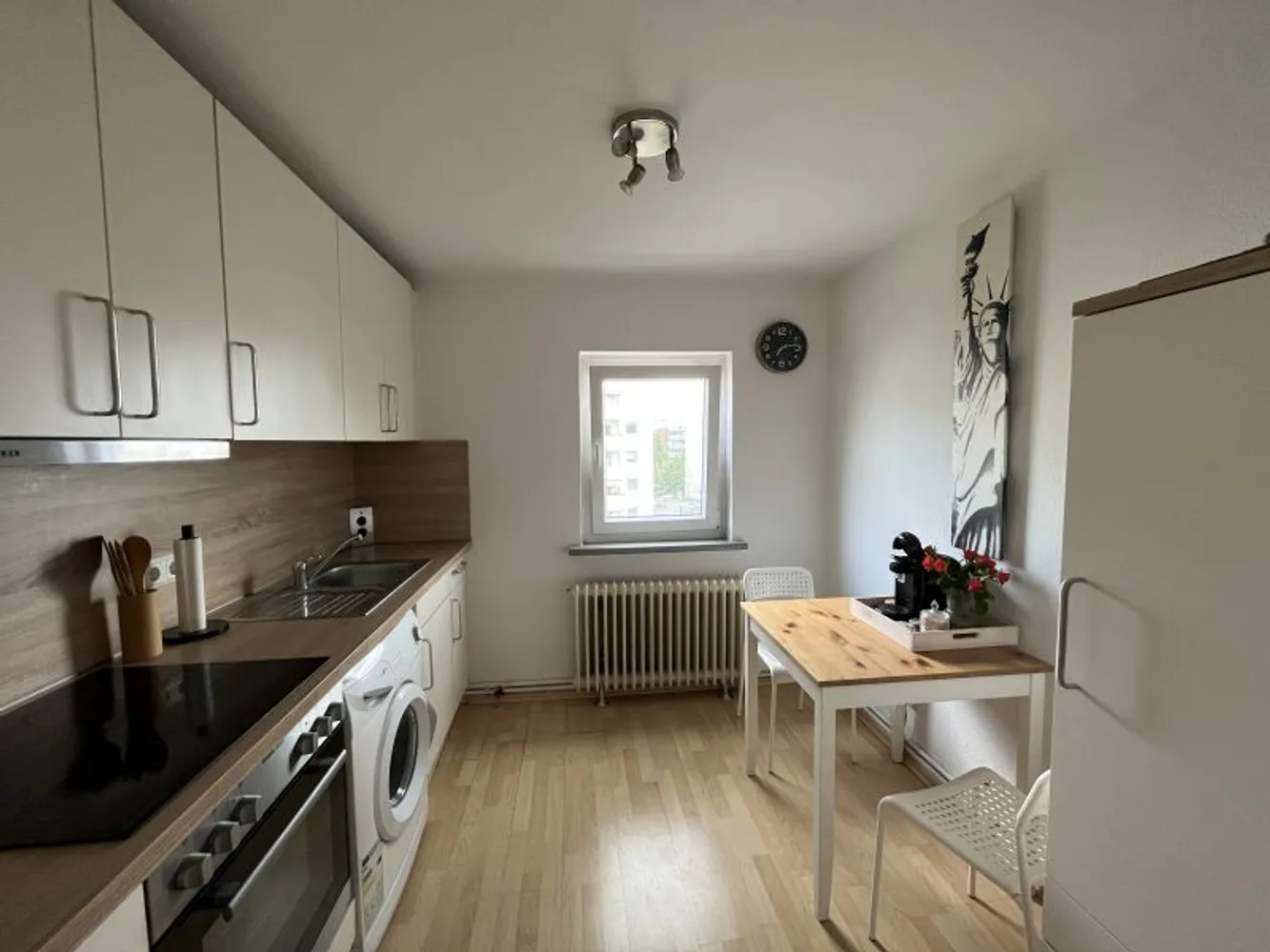 2 Zimmer Wohnung mit 40 m² in Bremerhaven – Bild 1