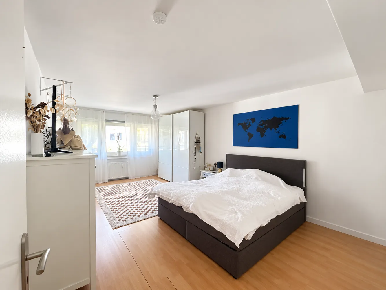 2 Zimmer Wohnung mit 100 m² in Frankfurt am Main – Bild 6