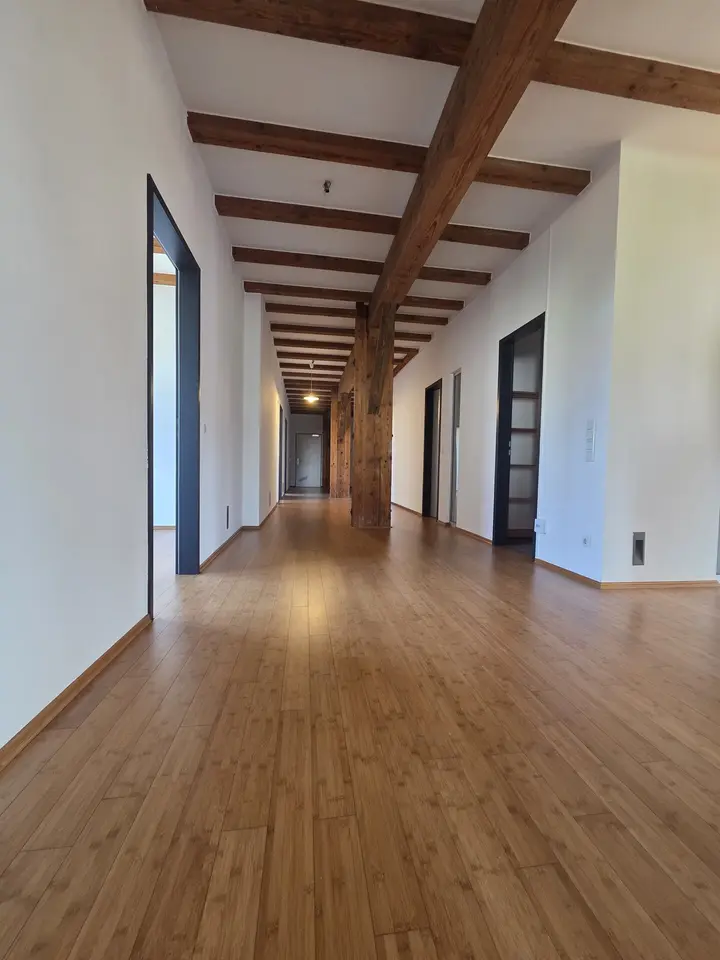 5 Zimmer Wohnung mit 196 m² in Erfurt – Bild 10