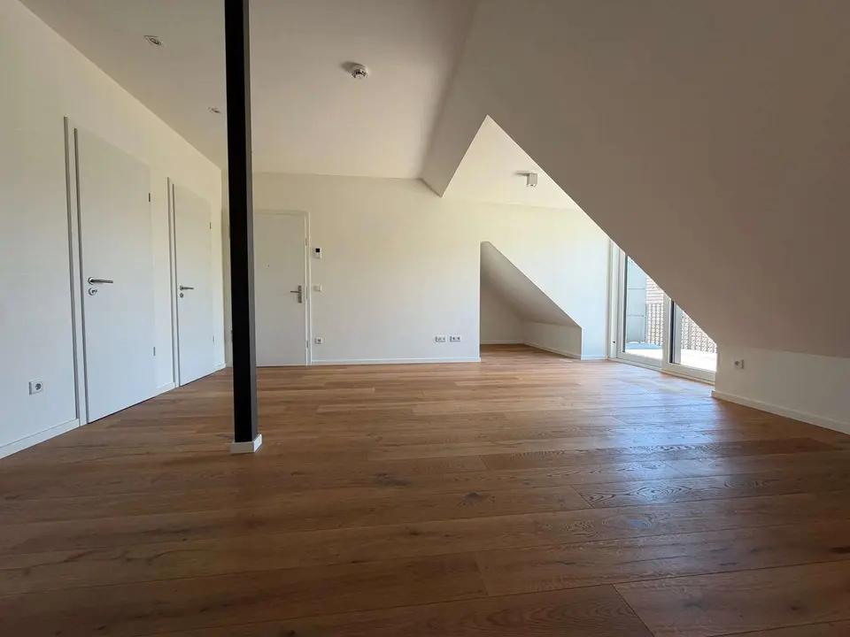 2 Zimmer Wohnung mit 66 m² in Erlangen – Bild 2