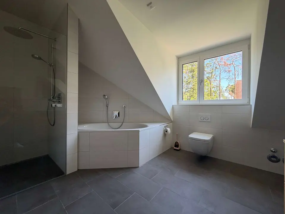 2 Zimmer Wohnung mit 66 m² in Erlangen – Bild 6