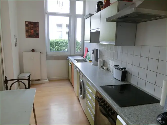 2 Zimmer Wohnung mit 80 m² in Karlsruhe – Bild 3
