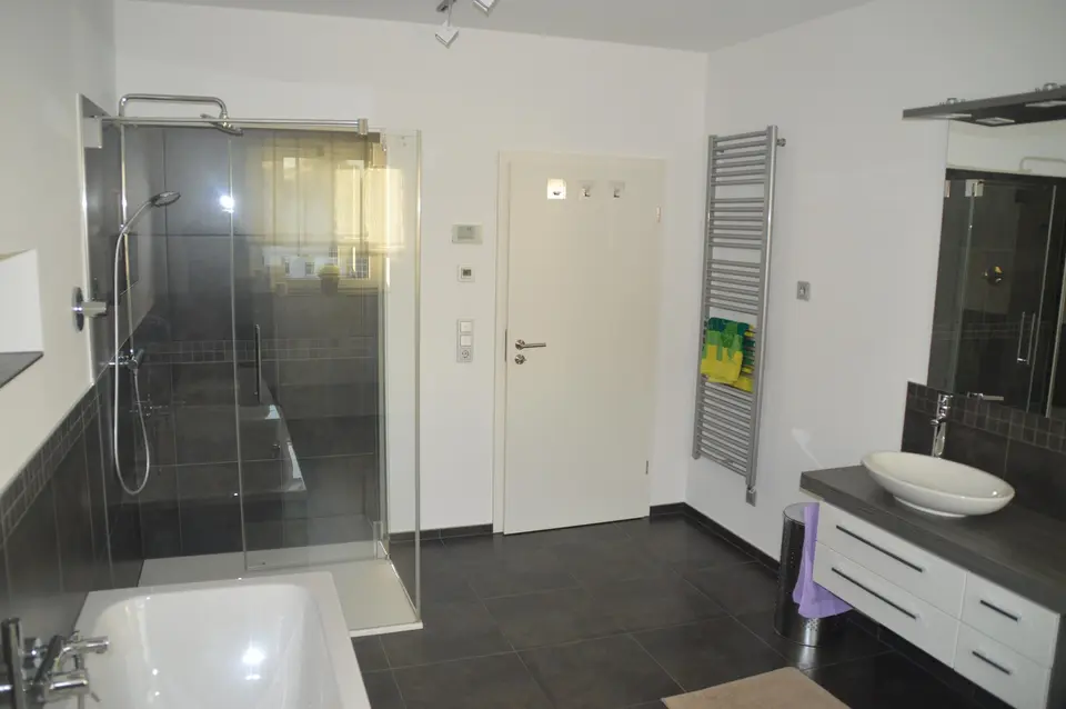 2 Zimmer Wohnung mit 86 m² in Offenbach – Bild 7