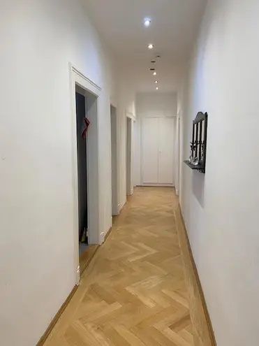 5 Zimmer Wohnung mit 154 m² in München – Bild 3
