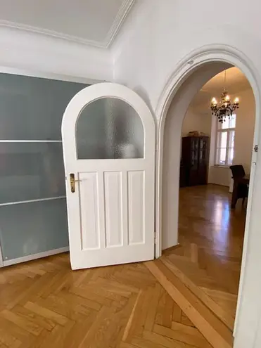 5 Zimmer Wohnung mit 154 m² in München – Bild 6