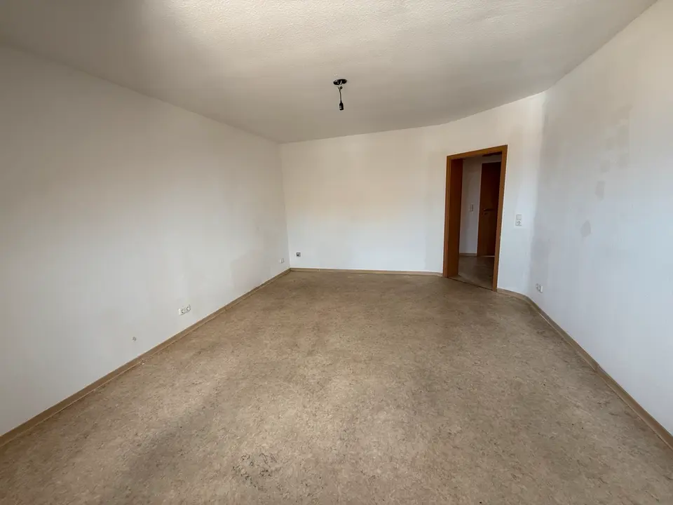 2 Zimmer Wohnung mit 74 m² in Saarbrücken – Bild 1