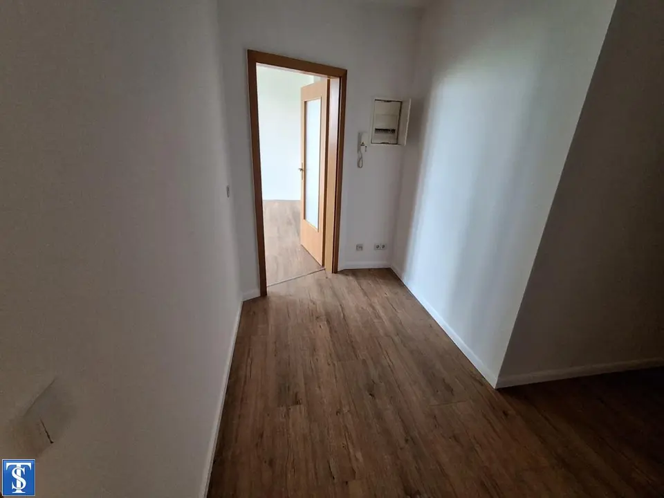 2 Zimmer Wohnung mit 52 m² in Plauen – Bild 4