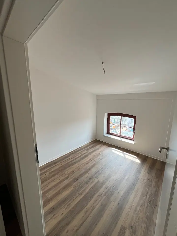 2 Zimmer Wohnung mit 71 m² in Schwerin – Bild 2