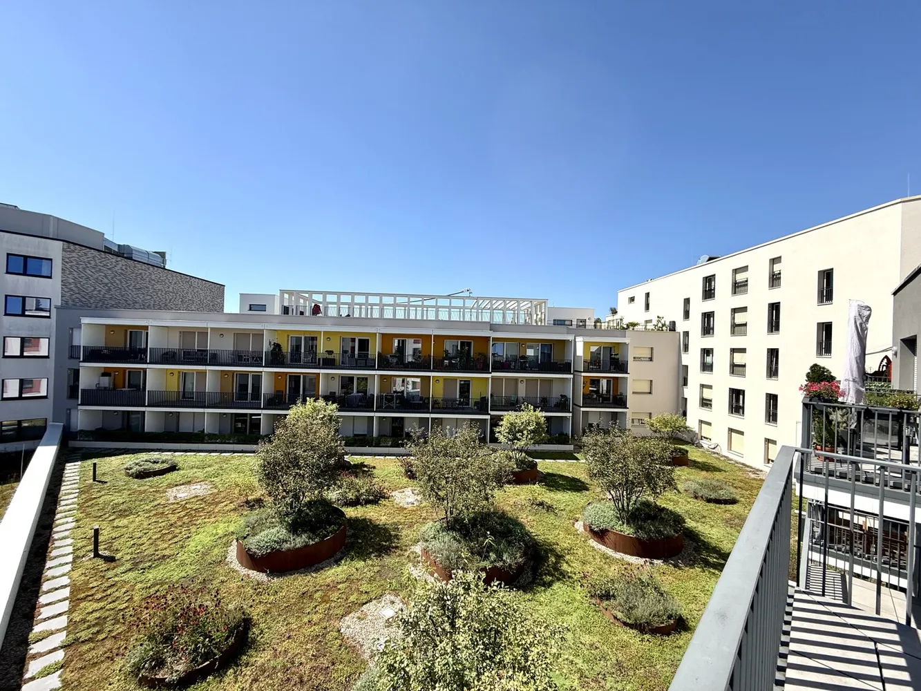 1 Zimmer Wohnung mit 56 m² in Regensburg – Bild 11