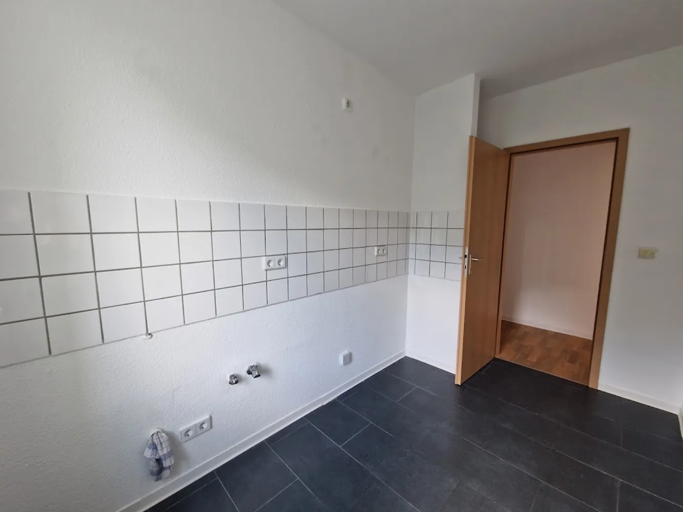 2 Zimmer Wohnung mit 46 m² in Dessau-Roßlau – Bild 4
