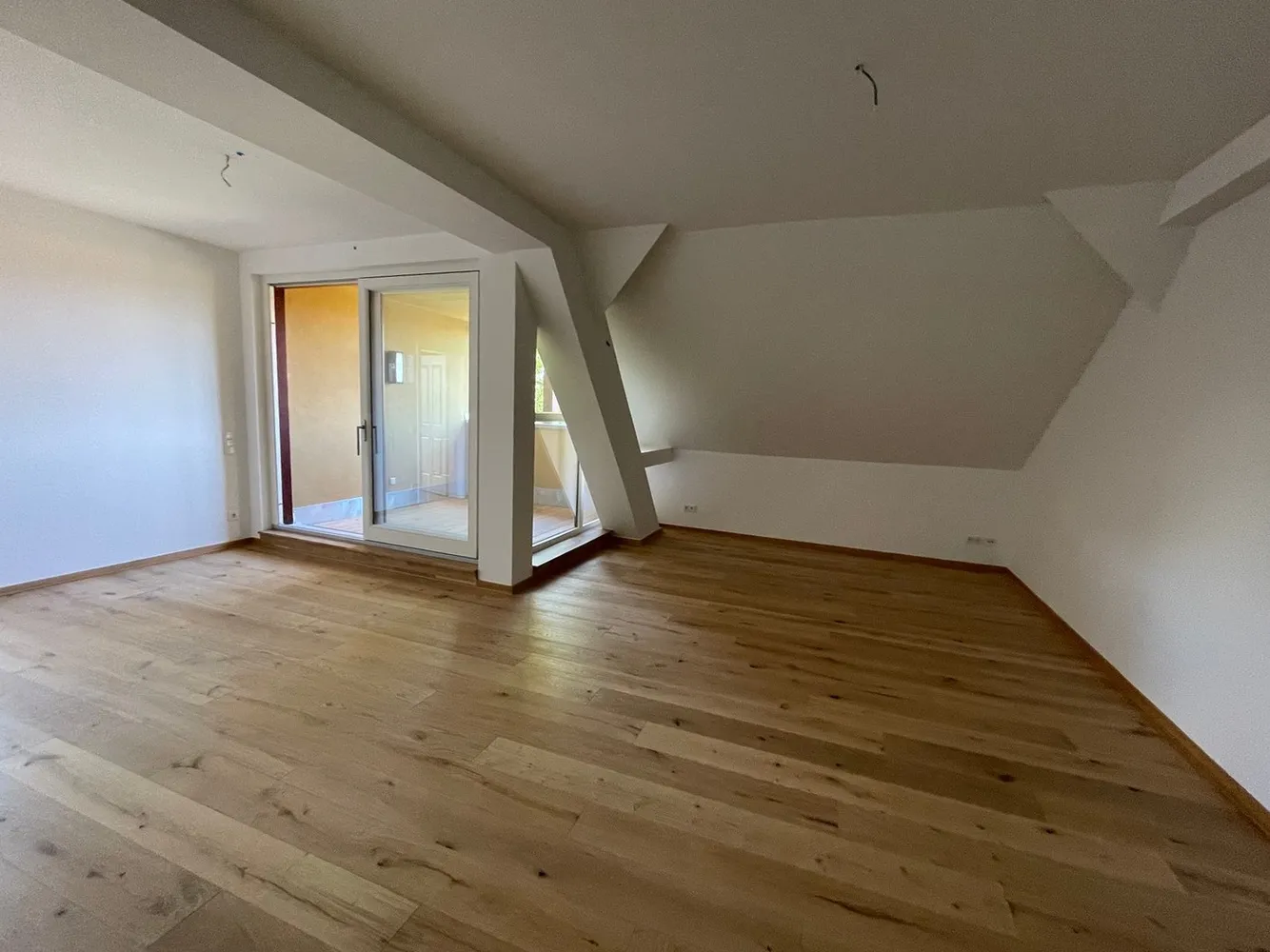 3 Zimmer Wohnung mit 107 m² in Leipzig – Bild 3