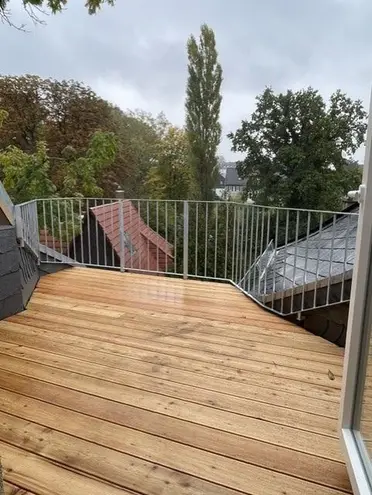 6 Zimmer Wohnung mit 160 m² in Chemnitz – Bild 1