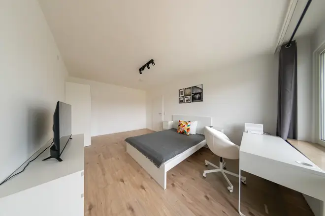 WG-Zimmer mit 25 m² in Frankfurt am Main – Bild 2