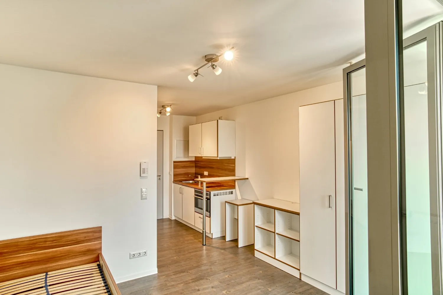 1 Zimmer Wohnung mit 19 m² in Landshut – Bild 2