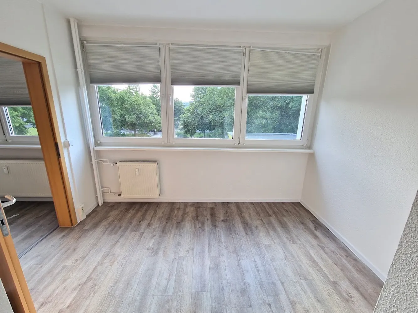 2 Zimmer Wohnung mit 42 m² in Neubrandenburg – Bild 2