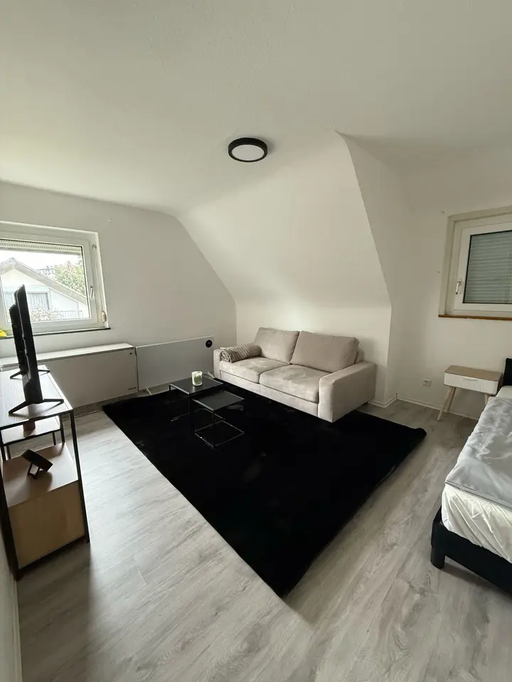 WG-Zimmer mit 60 m² in Sindelfingen – Bild 1