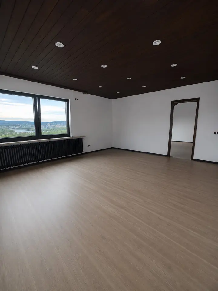 2 Zimmer Wohnung mit 90 m² in Koblenz – Bild 2