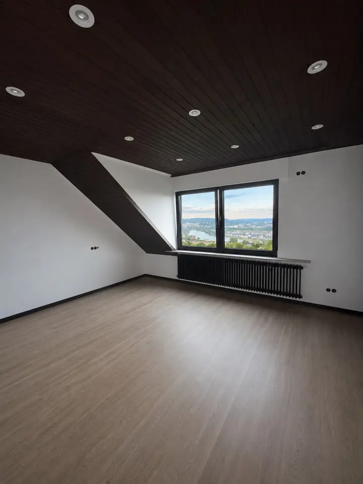 2 Zimmer Wohnung mit 90 m² in Koblenz – Bild 3