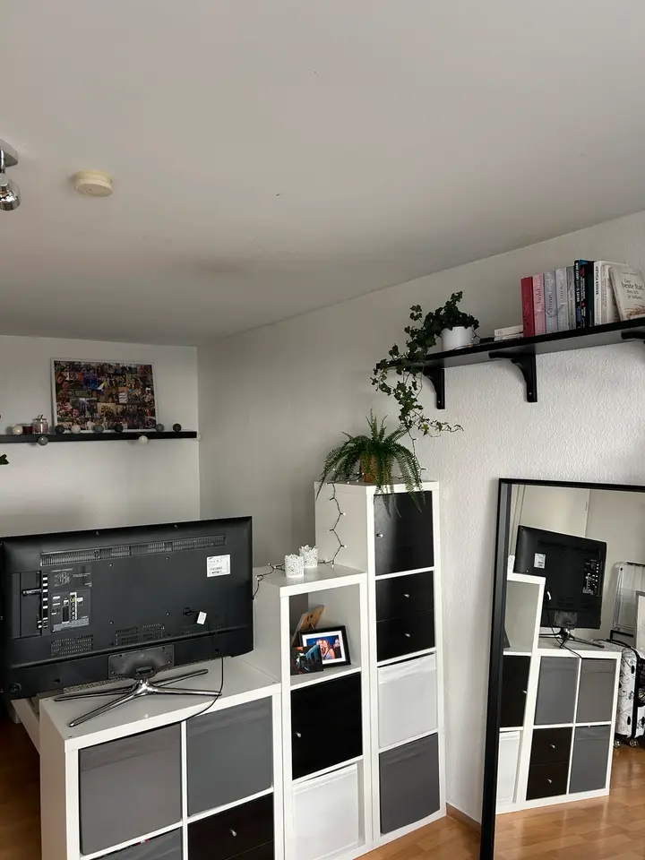WG-Zimmer mit 98 m² in Stuttgart – Bild 2