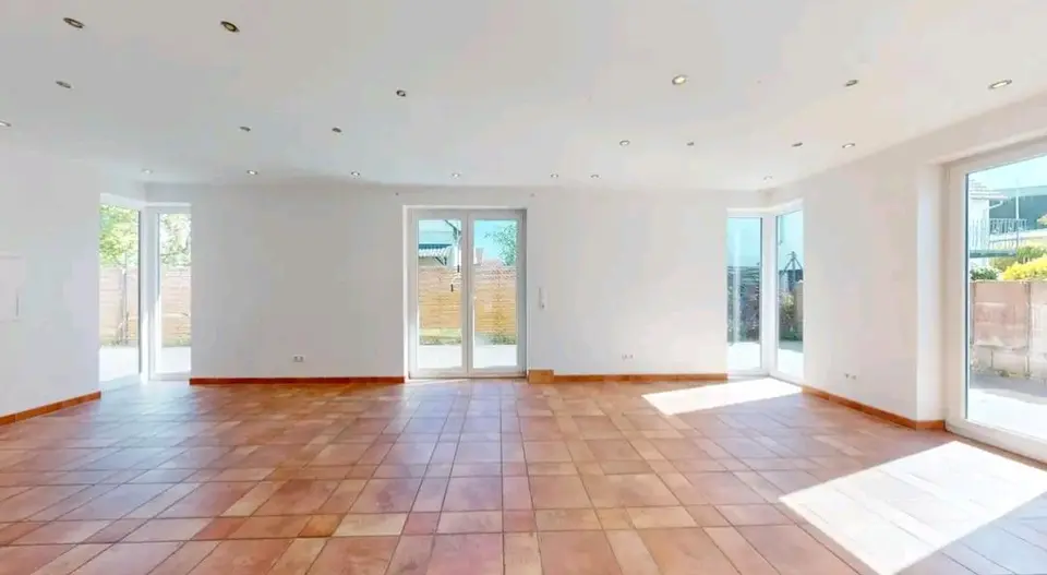 4 Zimmer Haus mit 130 m² in Kaiserslautern – Bild 1