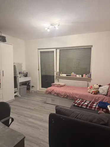 1 Zimmer Wohnung mit 25 m² in Saarbrücken – Bild 2