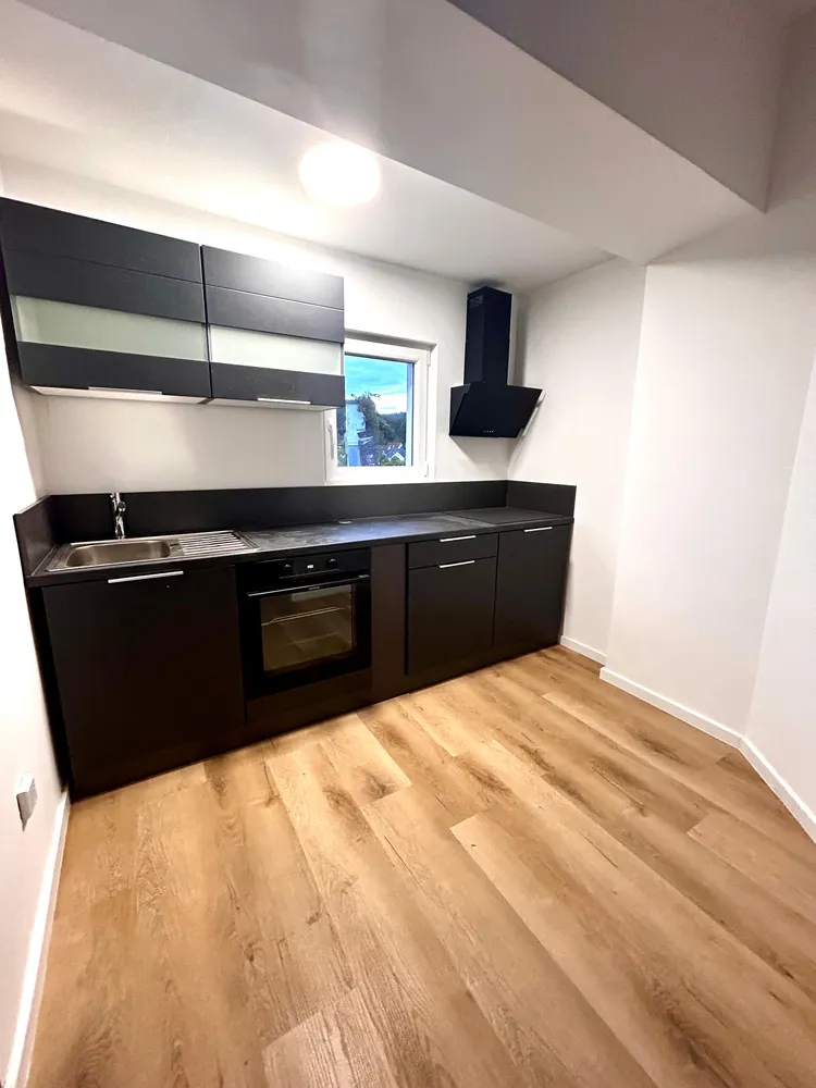 3 Zimmer Wohnung mit 83 m² in Wiesbaden – Bild 1