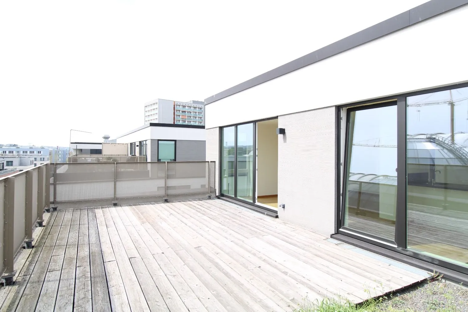 3 Zimmer Wohnung mit 112 m² in Dresden – Bild 1