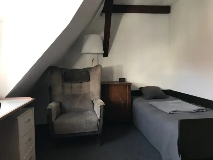 WG-Zimmer mit 11 m² in Vaihingen an der Enz – Bild 2