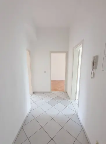 2 Zimmer Wohnung mit 47 m² in Dresden – Bild 4
