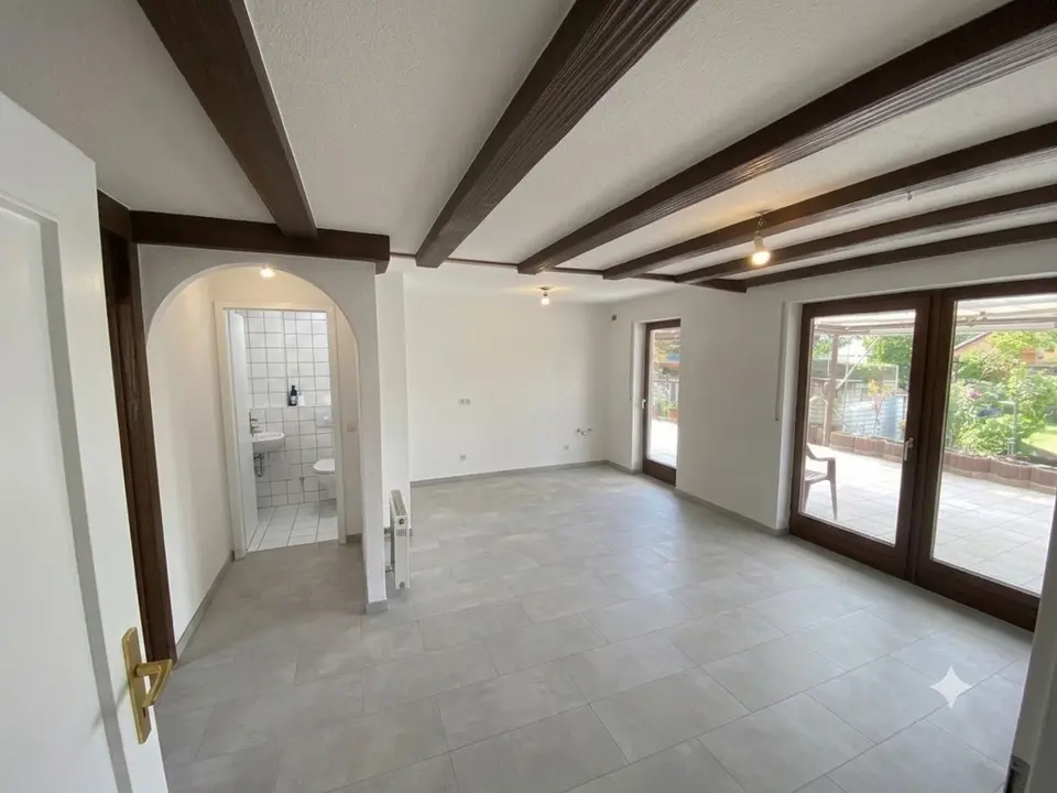 6 Zimmer Haus mit 144 m² in Ettlingen – Bild 1