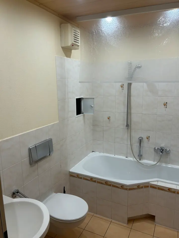 5 Zimmer Wohnung mit 110 m² in Gera – Bild 4