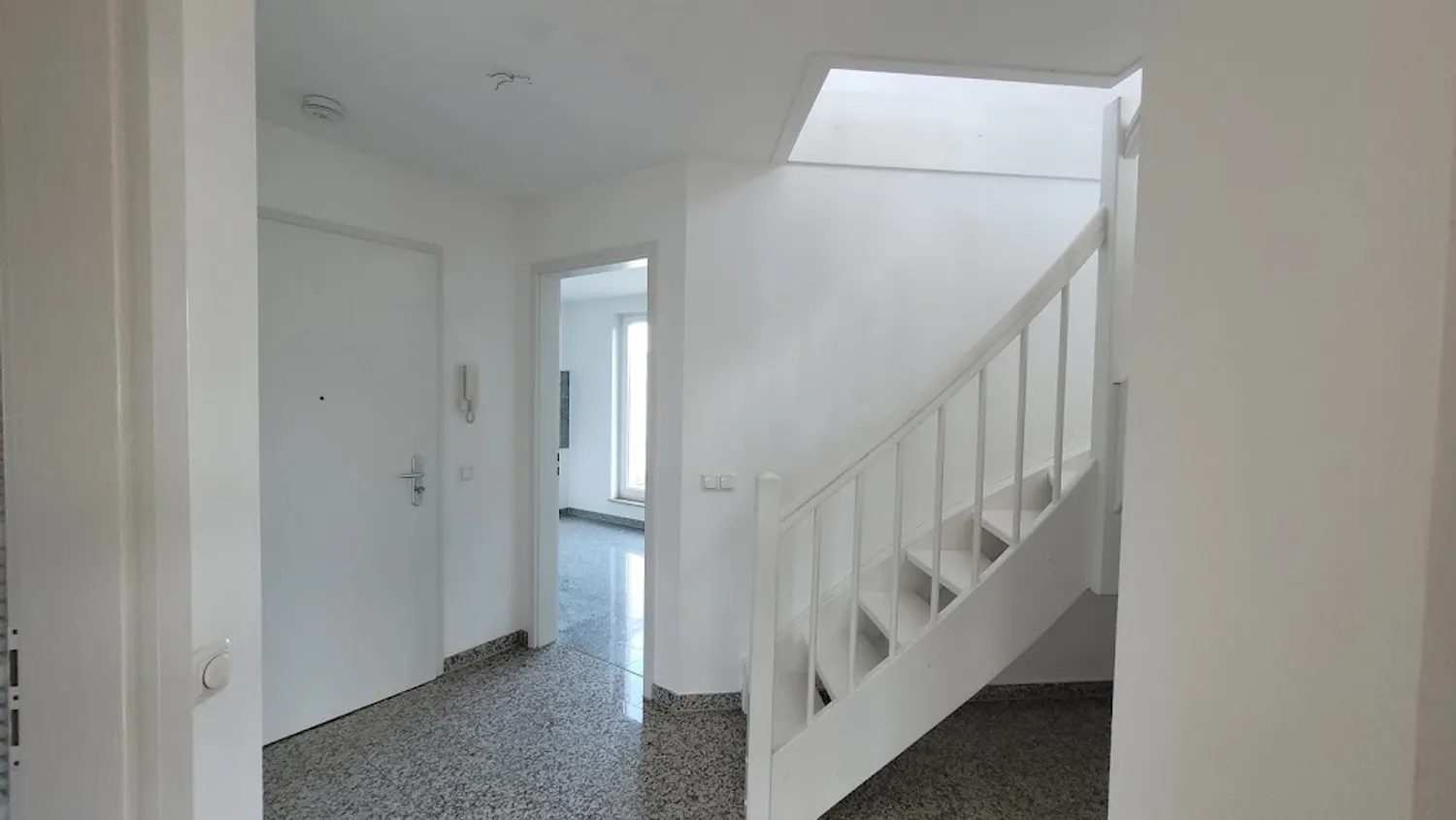2 Zimmer Wohnung mit 98 m² in Rostock – Bild 6