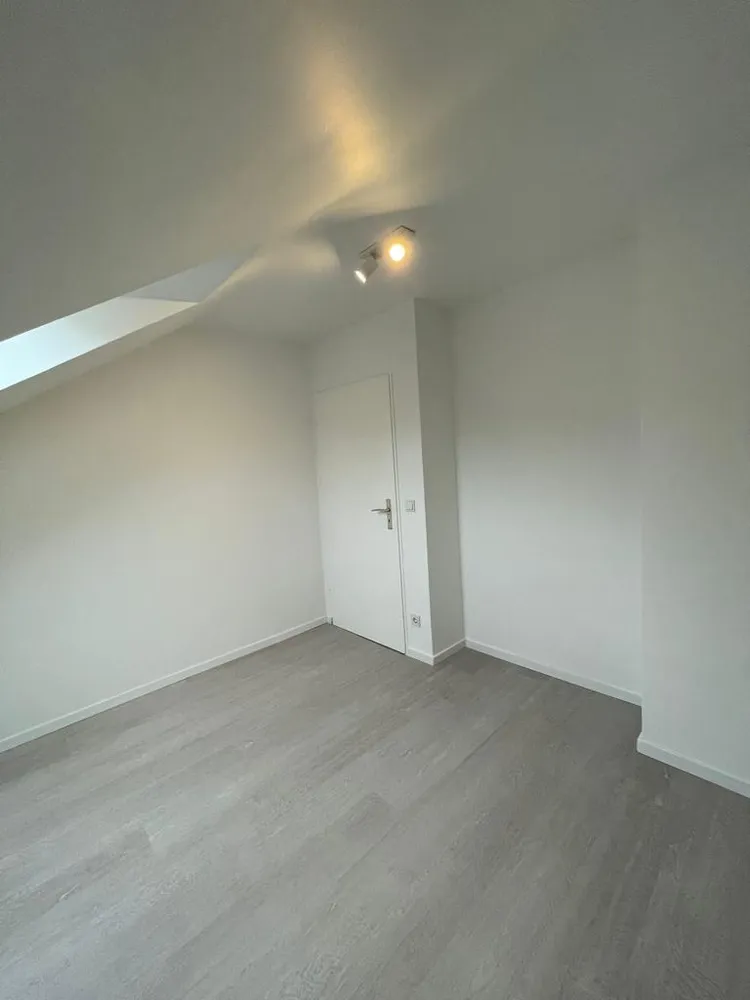 3 Zimmer Wohnung mit 75 m² in Köln – Bild 6