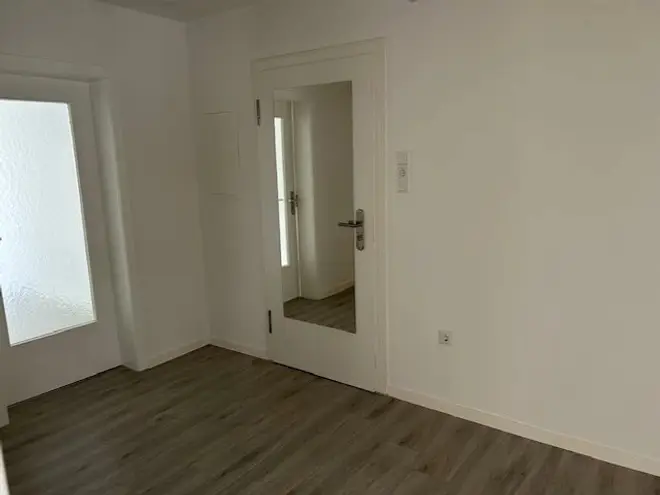 4 Zimmer Wohnung mit 87 m² in Neuss – Bild 3