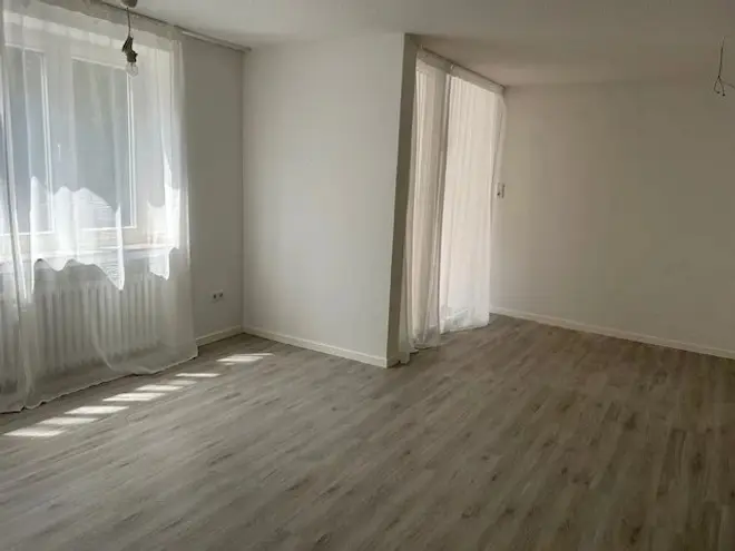 4 Zimmer Wohnung mit 87 m² in Neuss – Bild 8