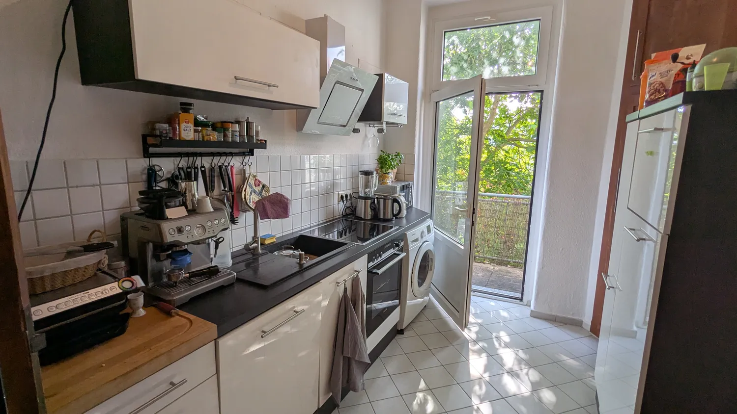 3 Zimmer Wohnung mit 75 m² in Magdeburg – Bild 2