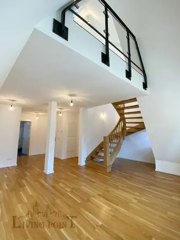 2 Zimmer Wohnung mit 70 m² in Frankfurt am Main – Bild 2