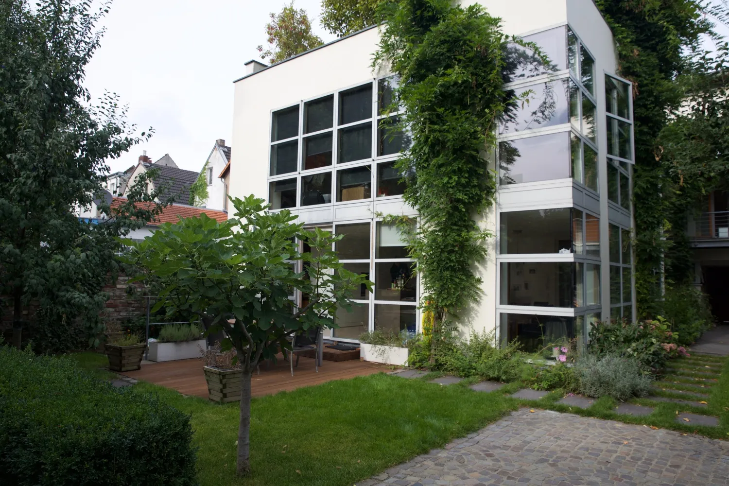 3 Zimmer Wohnung mit 120 m² in Köln – Bild 2