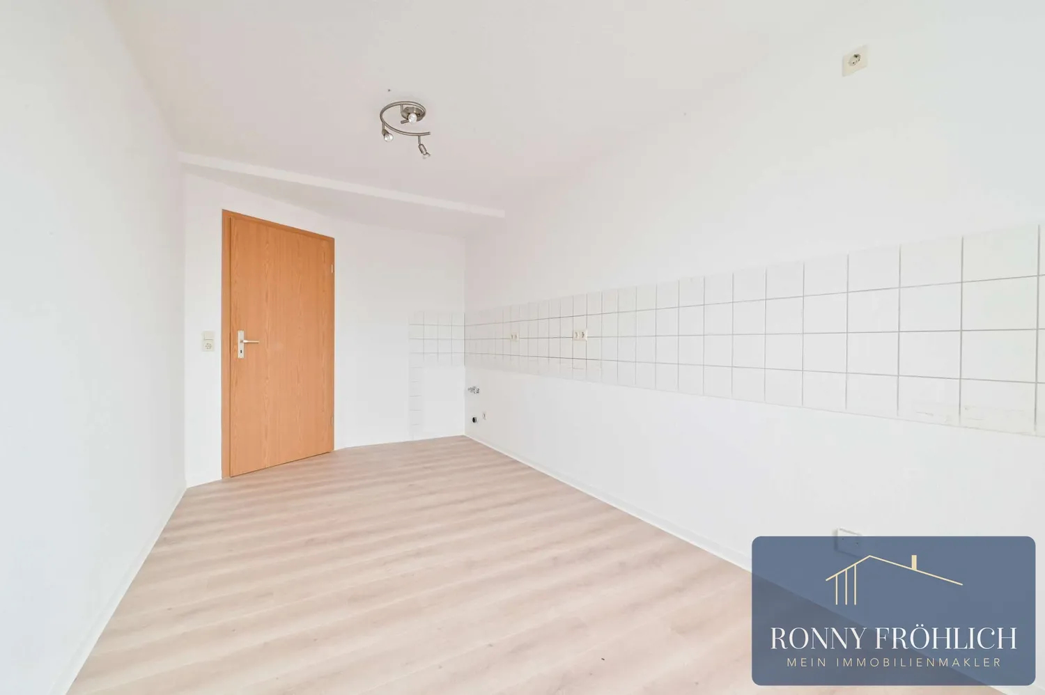3 Zimmer Wohnung mit 97 m² in Zwickau – Bild 6