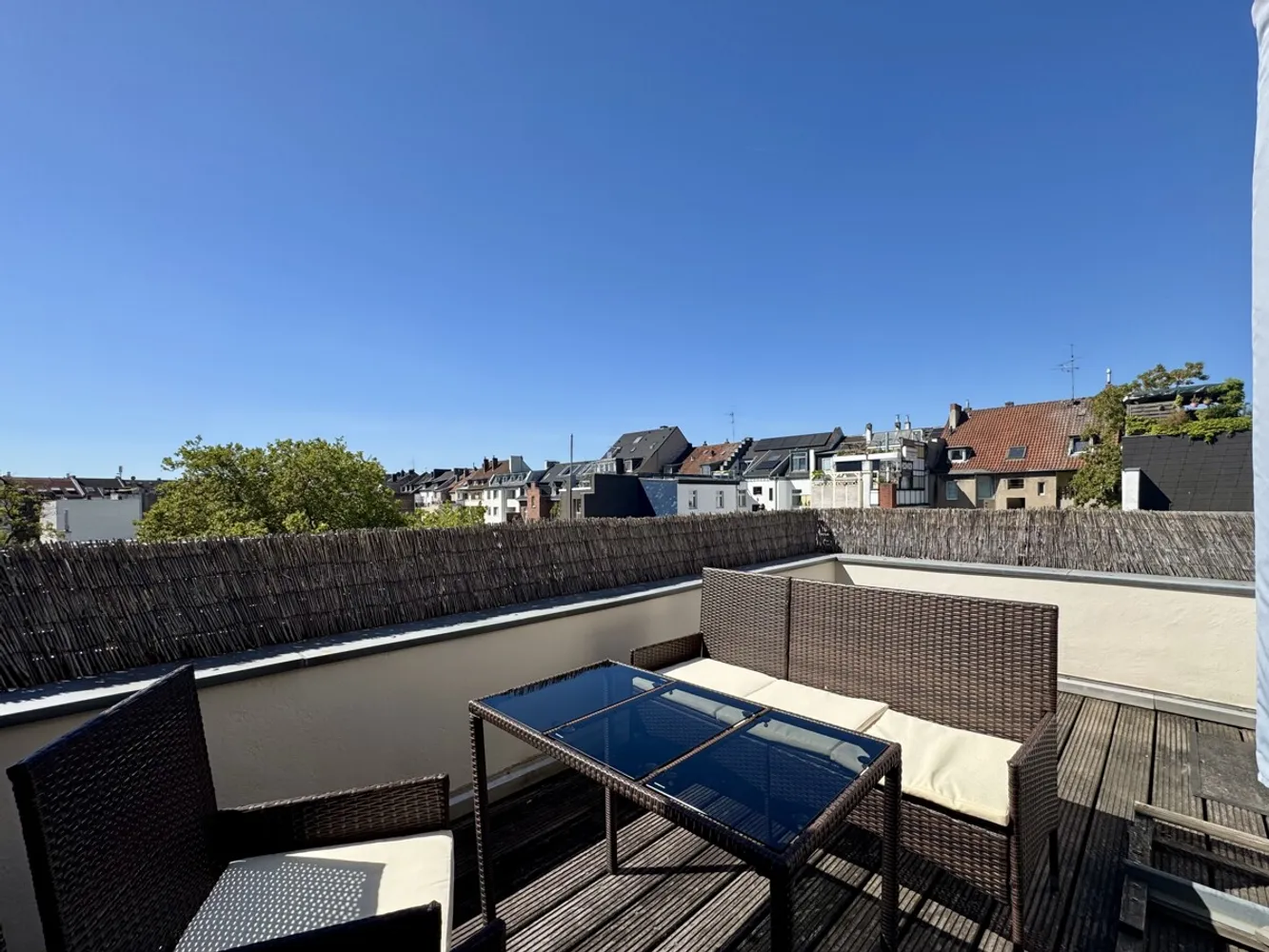 2 Zimmer Wohnung mit 79 m² in Düsseldorf – Bild 12